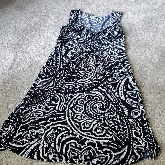 LOFT Dresses & Skirts - Ann Taylor Loft dress…